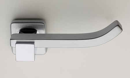 Plus Up Brass Türgriff pasini