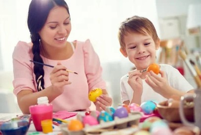 Osterbasteln für Kinder: die lustigsten Ideen