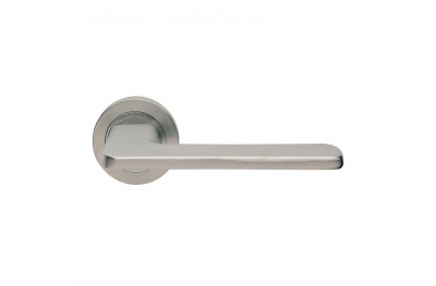 Blade Design Manital Satin Nickel Paar Handgriffe am Rosetta