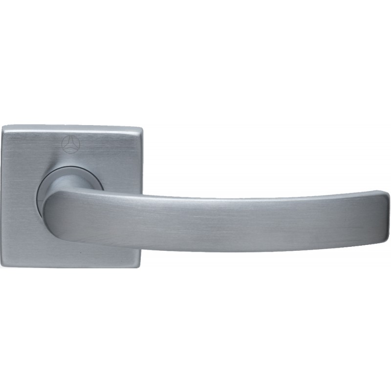 Paar Griffe Ghidini Modell Idea ZCS Rosette und Lüftungsöffnungen