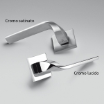 Isy Satin Chrome Türgriff mit Rosette Designed by Architettura by Colombo Design