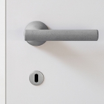 Alba Polierter Chrom- und Satingriff für Tür auf Rosetten-Design Made in Italy Colombo Design