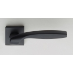 Quadrata Fashion Line PFS Pasini Messing Türgriff mit Rosette und die Düse