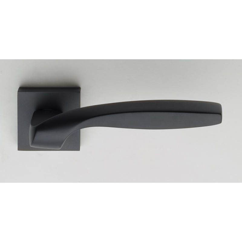 Quadrata Fashion Line PFS Pasini Messing Türgriff mit Rosette und die Düse