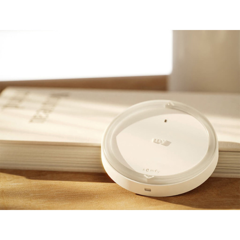 Somfy Amy io Wand-Funksteuerung mit eckigem oder rundem Rahmen